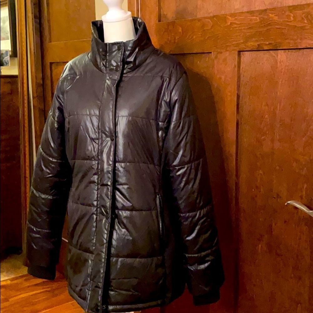 NWOT. CI SONO Los Angeles Black Puffer Jacket